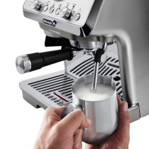 De’Longhi EC9255.M