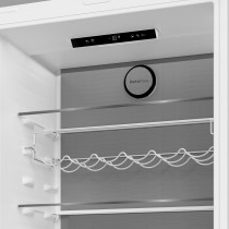 Built-in fridge Beko