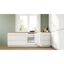 Built-underupright freezer Bosch