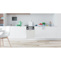 Integrated dishwasher Indesit DSIO3M24CS