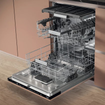 Built in dishwasher Hotpoint HM742L