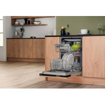 Built-in dishwasher Hotpoint-Ariston HSIP4O21WFE