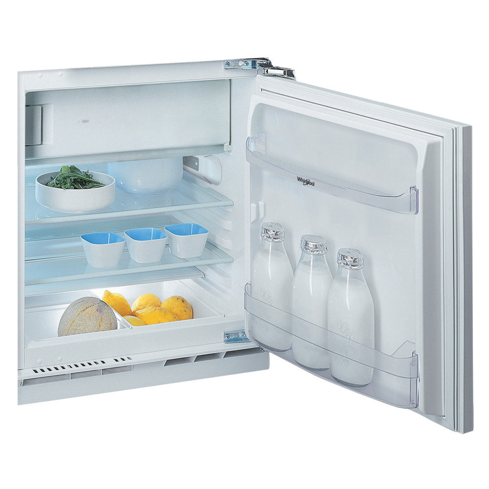 Built in fridge Whirlpool WBUF011