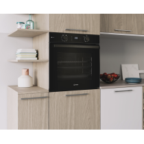 Built-in electric oven Indesit, black