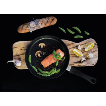 Frying pan 24cm, standard handle AMT Gastroguss Light