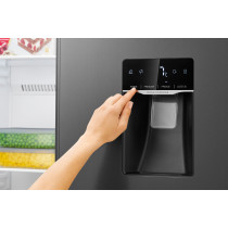 Side-by-side refrigerator Bomann