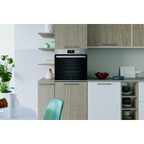 Built-in electric oven Indesit