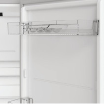 Refrigerator Indesit