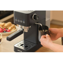 Espressomasin Sencor SES1510BK