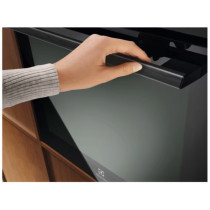 Electrolux EOF7P86H3