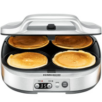 Pancake maker Pam Rommelsbacher
