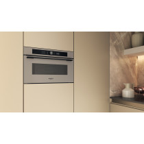 Built-in microwave Whirlpool
